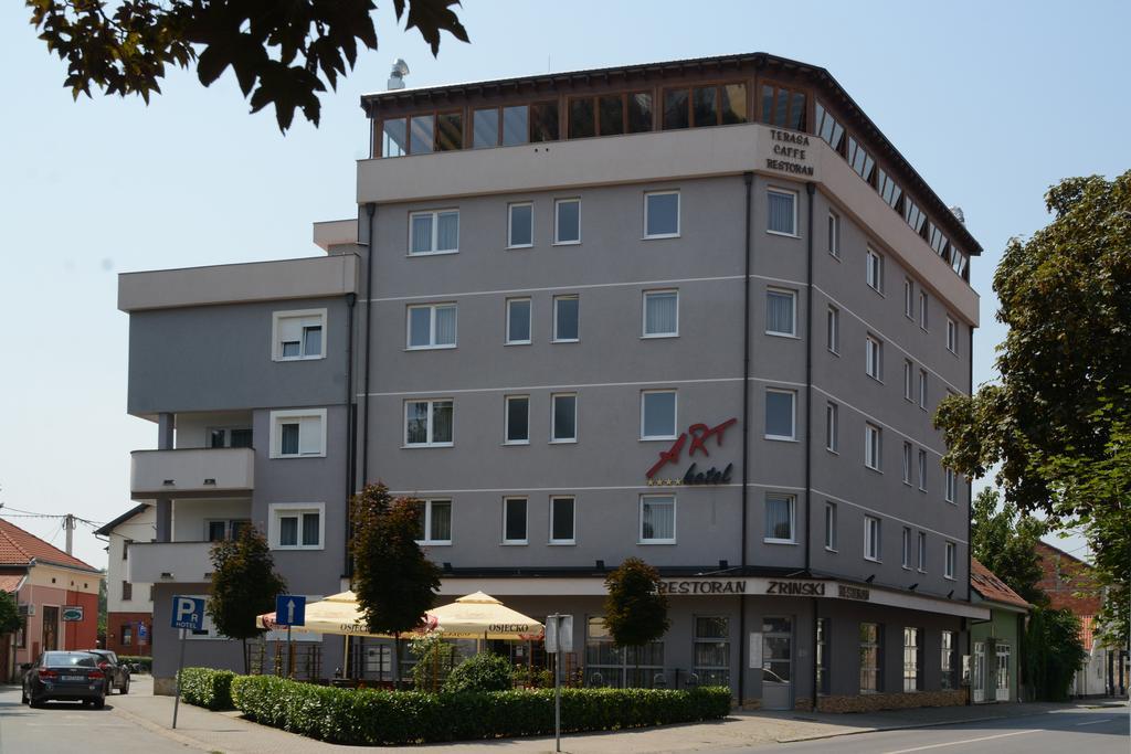 Art Hotel Славонський Брод Екстер'єр фото